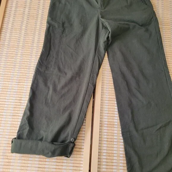 PATAGONIA Women's Green Hiking Pants - Picture 4 of 9